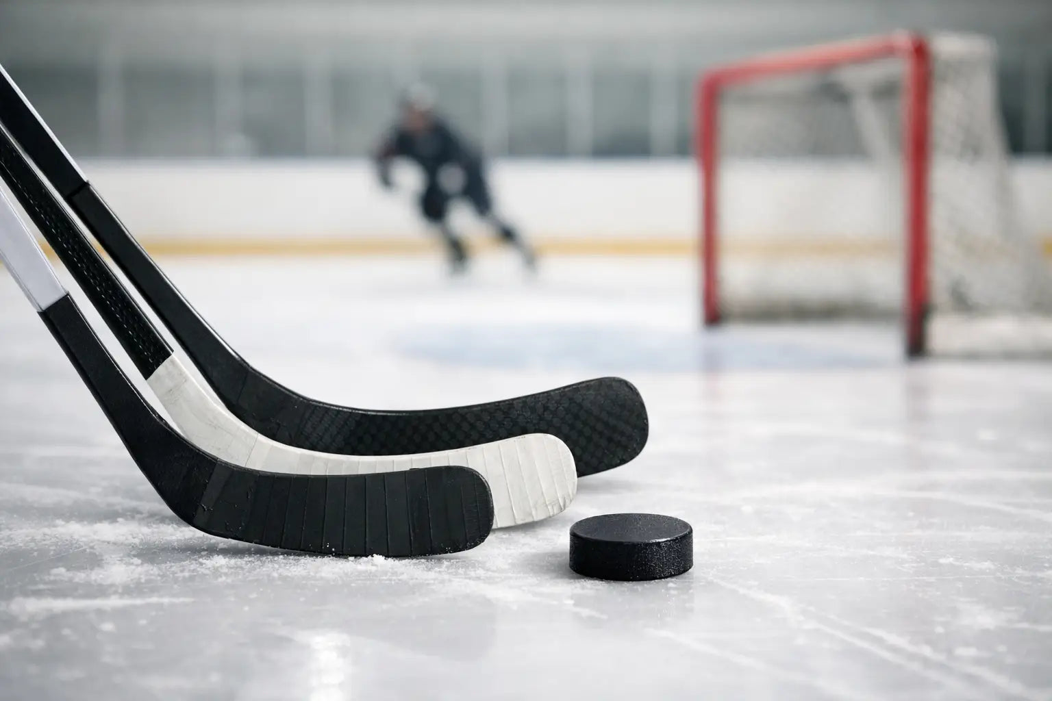 How to Choose Hockey Sticks for Your Game